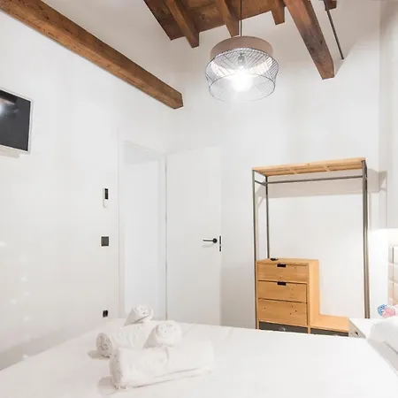 Apartamentos Granadal By Imperial Home * 托萊多