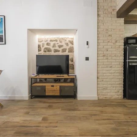 Apartamentos Granadal By Imperial Home * 托萊多